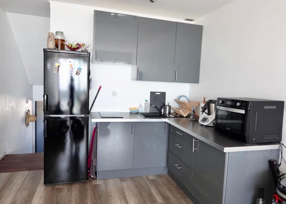 Bel 4 Personnes En Front De Apartment Lacanau